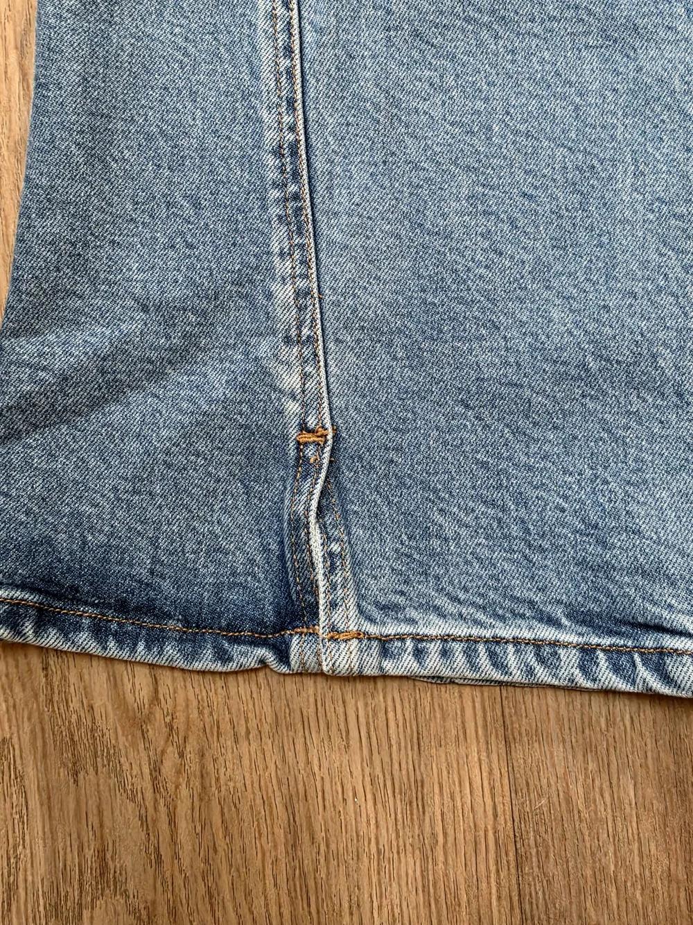 NWT Good American good curve bootcut High-Rise Light Blue Jeans - Women - Picture 6 of 6